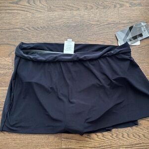 NWT Magicsuit solid tummy control swim skirt with panty Swimsuit size 16 6000171